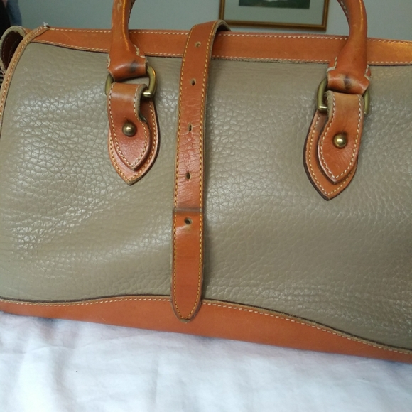 Dooney & Bourke AWL Tan Satchel Purse - Vintage - Picture 6 of 8